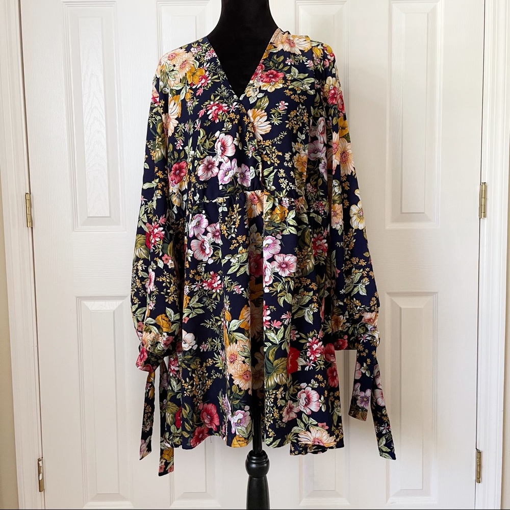 BOOHOO Plus Navy Floral Split Sleeve Deep V Faux Wrap Mini Dress Size 18
